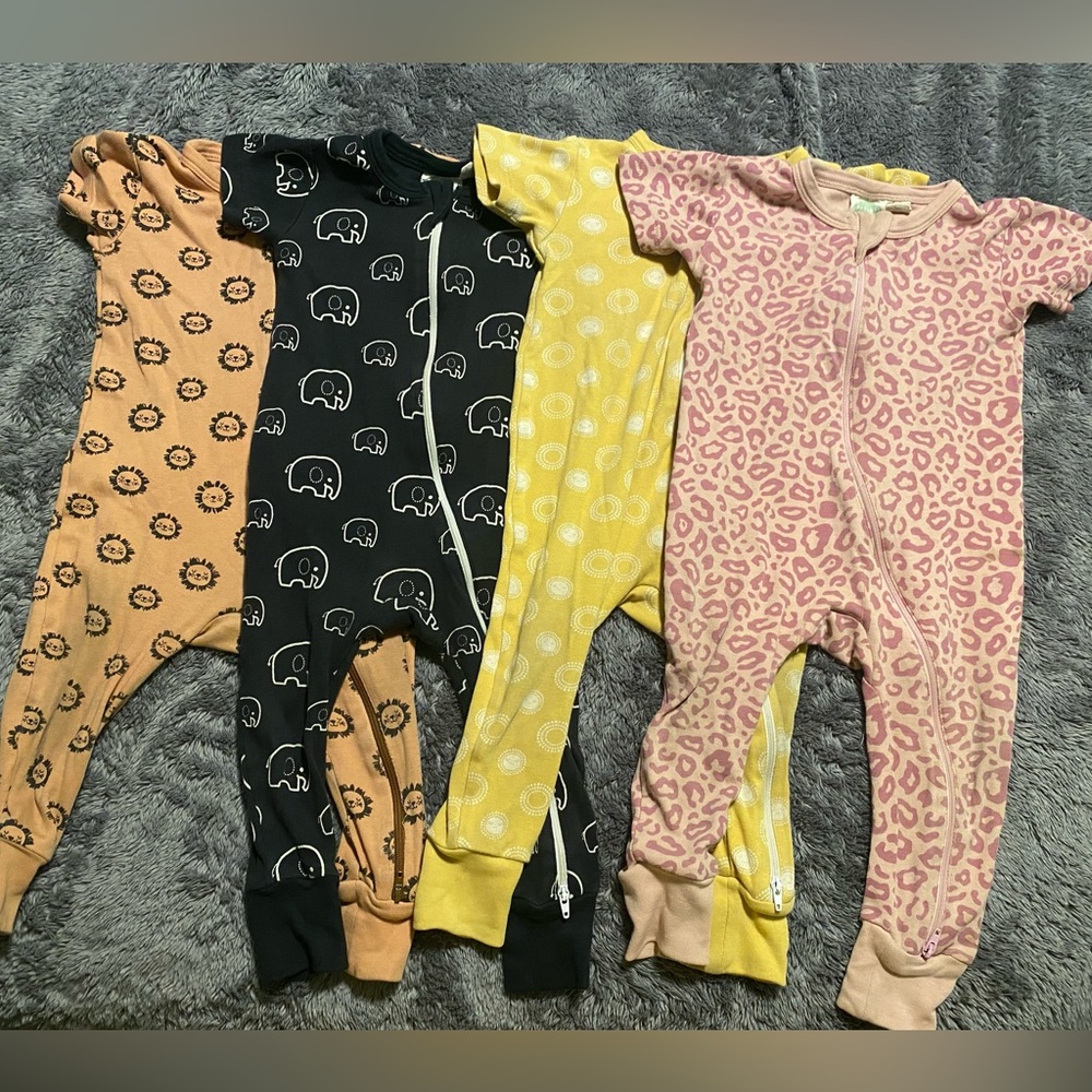 Parade Organics rompers bundle 12-18m